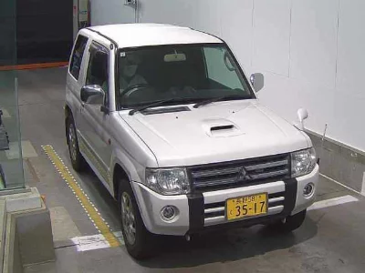 Mitsubishi Pajero Mini