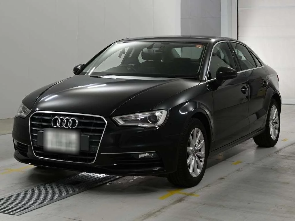 Audi A3  с аукциона в Японии