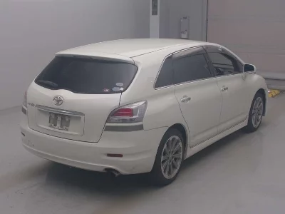 TOYOTA MARK X ZIO