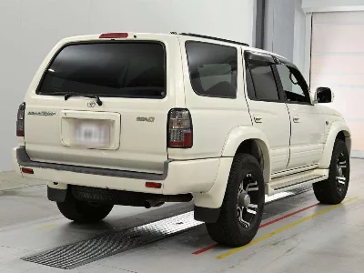 TOYOTA HILUX SURF