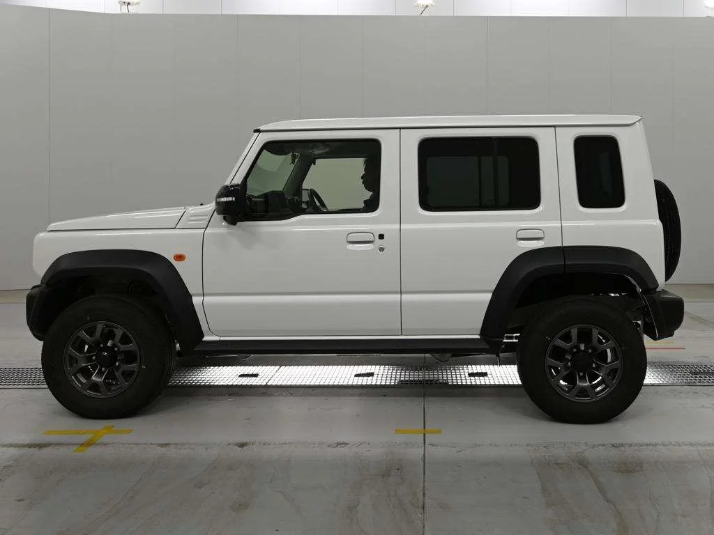 Suzuki Jimny Nomade  с аукциона в Японии