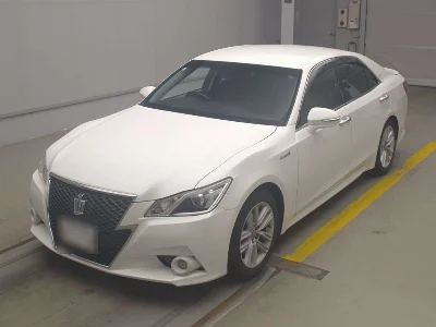 TOYOTA CROWN HYBRID