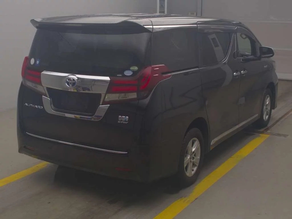 Toyota Alphard  с аукциона в Японии