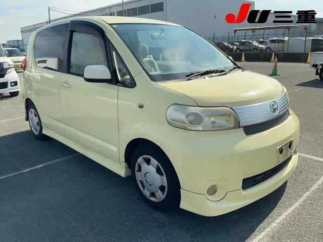 Toyota Porte  с аукциона в Японии