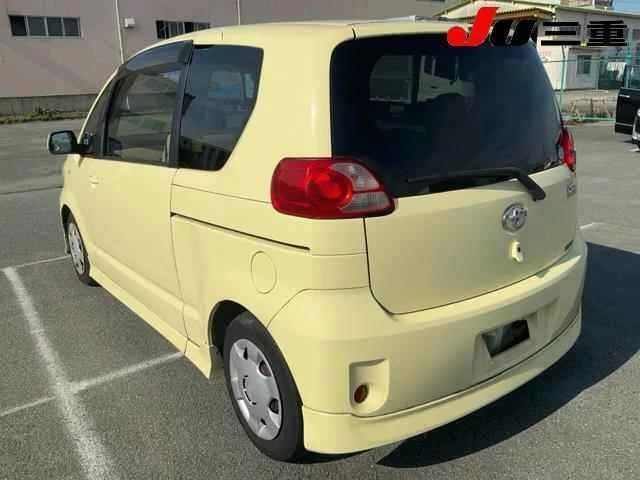 Toyota Porte  с аукциона в Японии