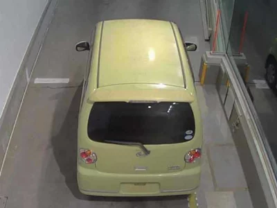 DAIHATSU MOVE LATTE