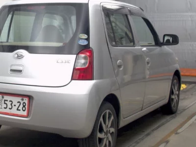 DAIHATSU ESSE