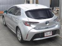 Цена авто Toyota Corolla Hatchback с аукционов Японии, номер кузова ZWE211H, пробег 135 000, оценка 6