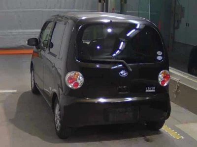 DAIHATSU MOVE LATTE