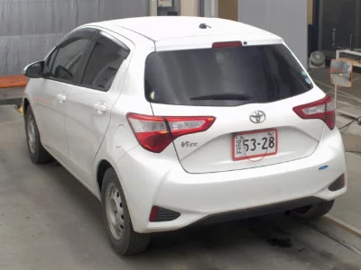 TOYOTA VITZ