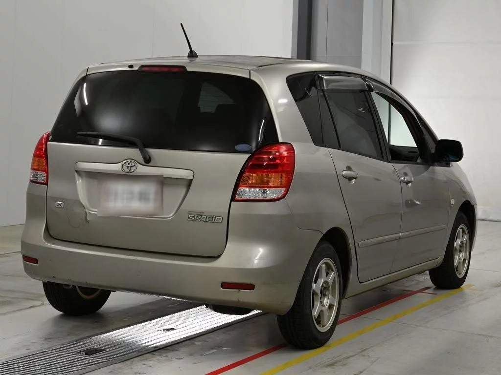 Toyota Corolla Spacio  с аукциона в Японии
