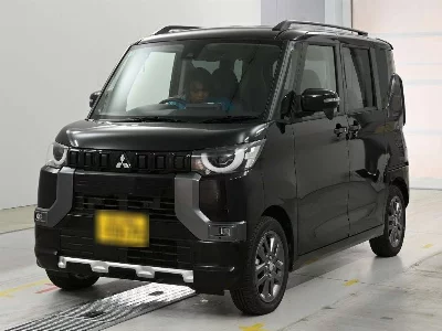 Mitsubishi Delica Mini