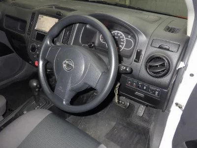 Nissan AD