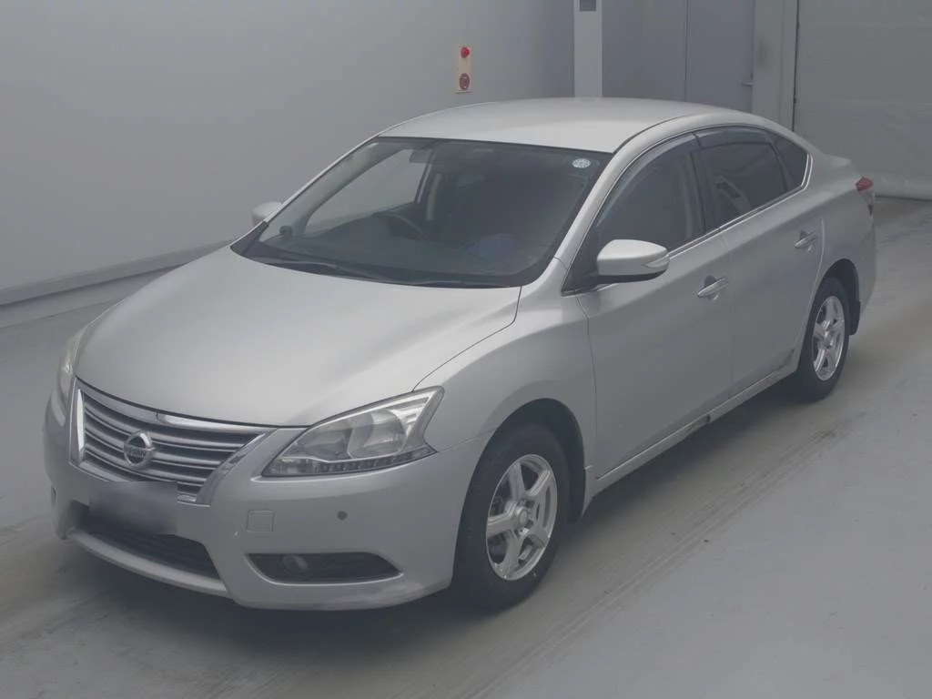 Nissan Sylphy  с аукциона в Японии