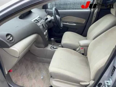 TOYOTA BELTA