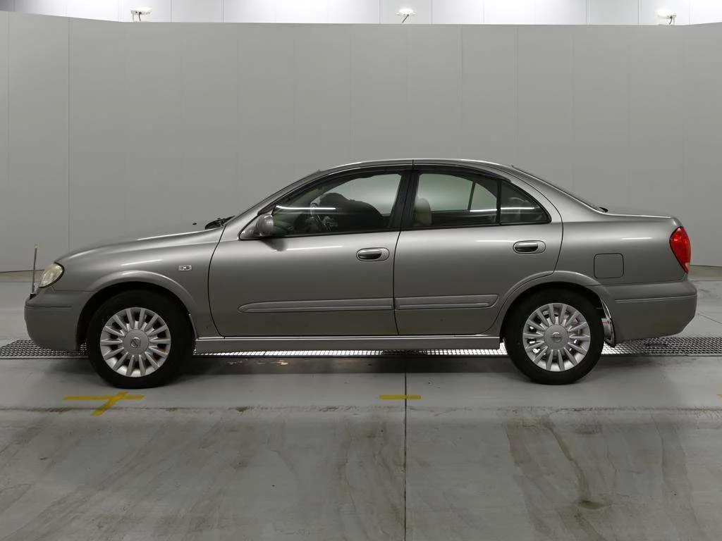 Nissan Sylphy  с аукциона в Японии