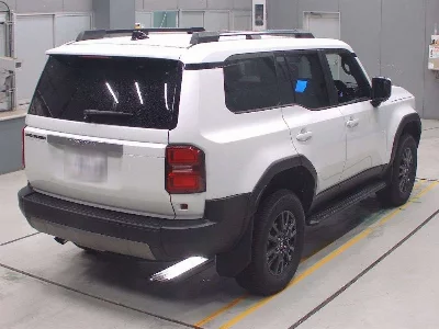 TOYOTA LAND CRUISER 250
