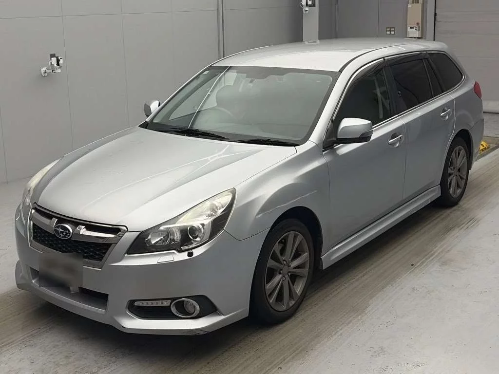 Subaru Legacy  с аукциона в Японии