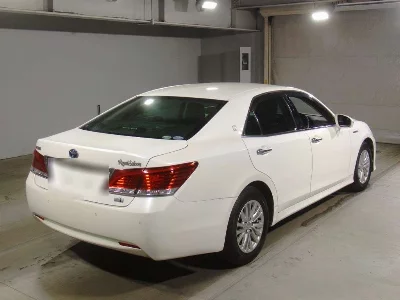 TOYOTA CROWN HYBRID