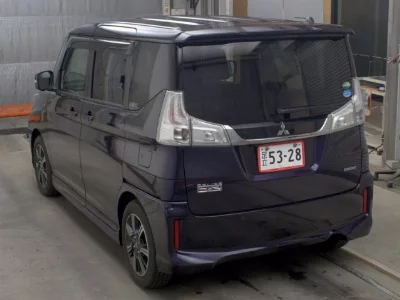 Mitsubishi Delica D:2