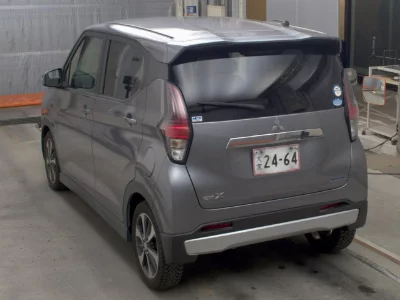 Mitsubishi eK X