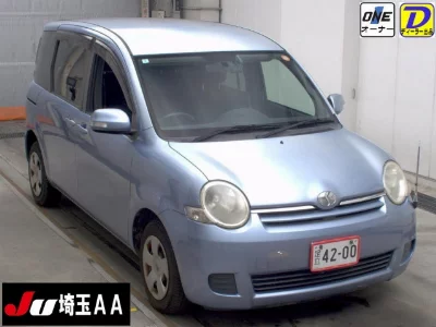 TOYOTA SIENTA