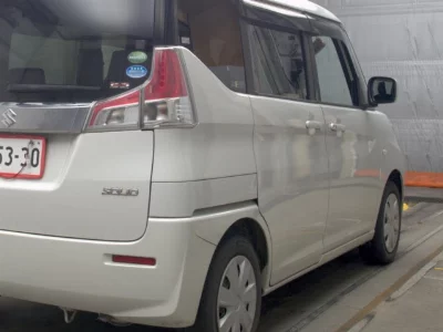 Suzuki Solio