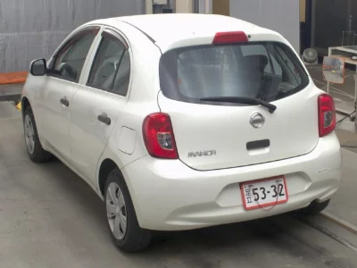 Nissan March