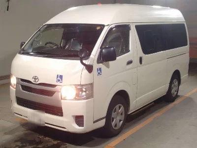 Toyota HiAce Van