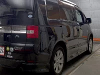 Цена авто Mitsubishi  с аукционов Японии, номер кузова CV4W, пробег 105 000, оценка 2