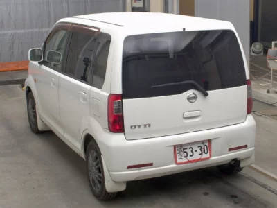 Nissan Otti