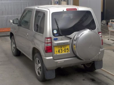 Mitsubishi Pajero Mini
