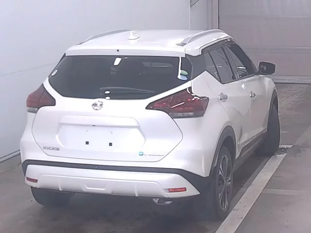 Nissan Kicks  с аукциона в Японии