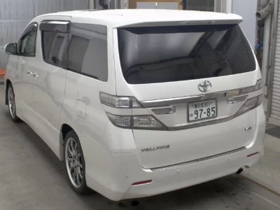 TOYOTA VELLFIRE