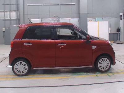 DAIHATSU CAST