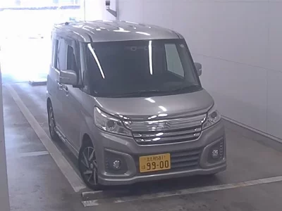 Suzuki Spacia Custom