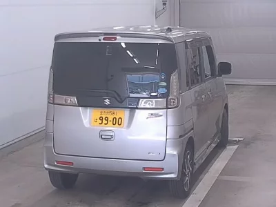 Suzuki Spacia Custom
