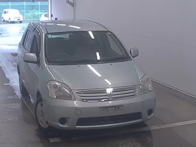 TOYOTA RAUM