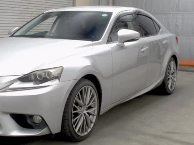 Lexus IS300h