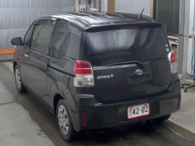 TOYOTA SPADE