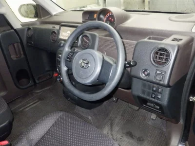 TOYOTA SPADE