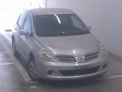 Nissan Tiida Latio