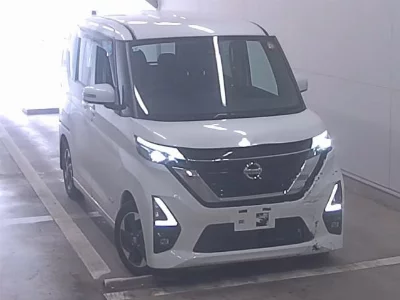 NISSAN ROOX