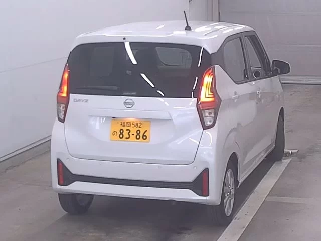 Nissan Dayz  с аукциона в Японии
