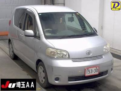 TOYOTA PORTE