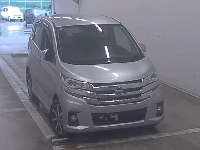 Nissan Dayz  с аукциона в Японии