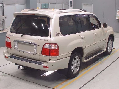 TOYOTA LAND CRUISER 100