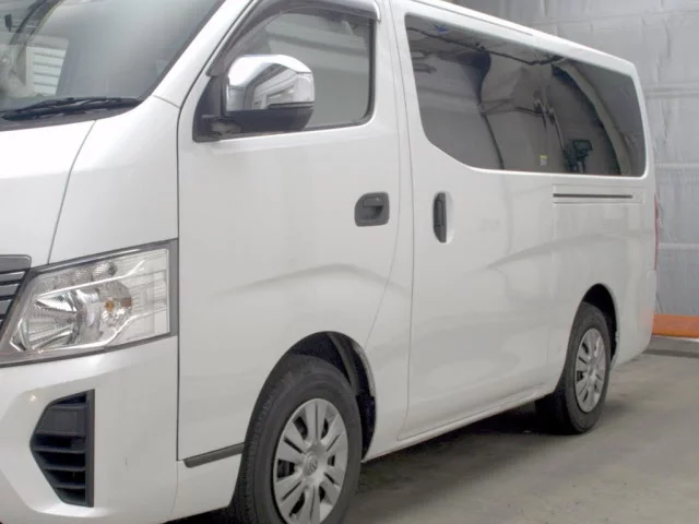 Nissan Caravan  с аукциона в Японии