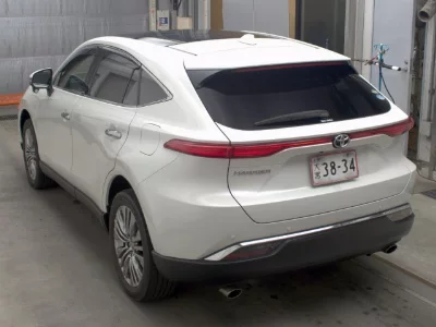 TOYOTA HARRIER
