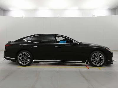 Lexus LS500